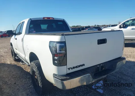 2010 Toyota Tundra Grade 4.6L V8 из США, поврежденный, VIN 5TFRM5F12AX019683